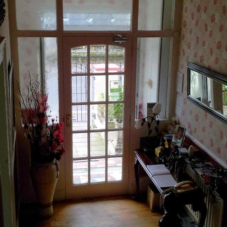 مبيت وإفطار لندنديري Rose Park House المظهر الخارجي الصورة