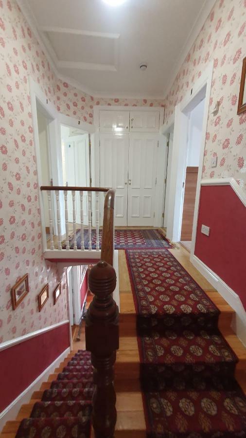 مبيت وإفطار لندنديري Rose Park House المظهر الخارجي الصورة
